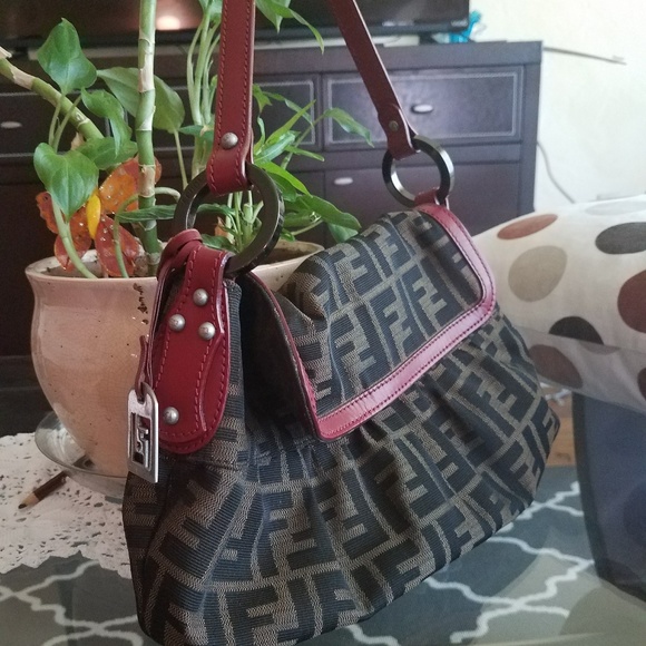 Hand bag - Picture 2 of 3